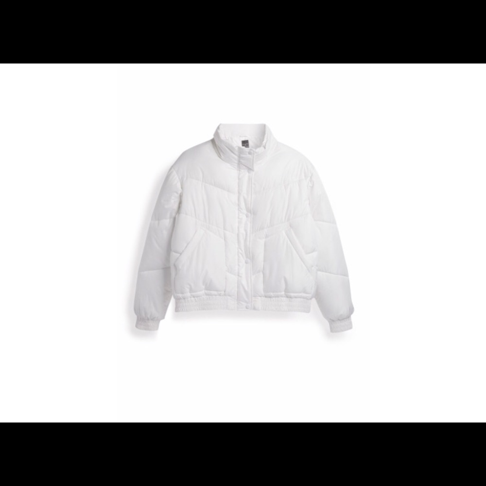 Women’s Puffer Jacket- White